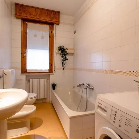 Apartman Vicino Al Centro - Casa Con Balcone E Free Parking Riccione