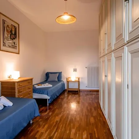 Vicino Al Centro - Casa Con Balcone E Free Parking 公寓 *